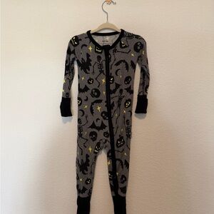 Little Sleepies Gray and Black Halloween Footie